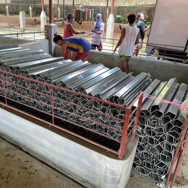 New Large Chicken Cages and Quail Cages for Sale Cages for Broiler Chicken