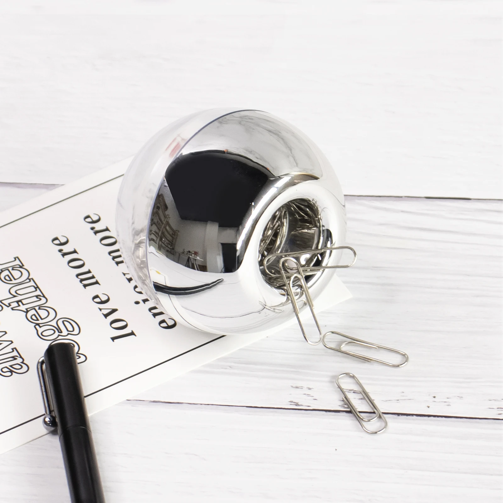 100 Clips per Box 28mm Sliver Paper Clips in Elegant Magnetic Sliver Clip Holder