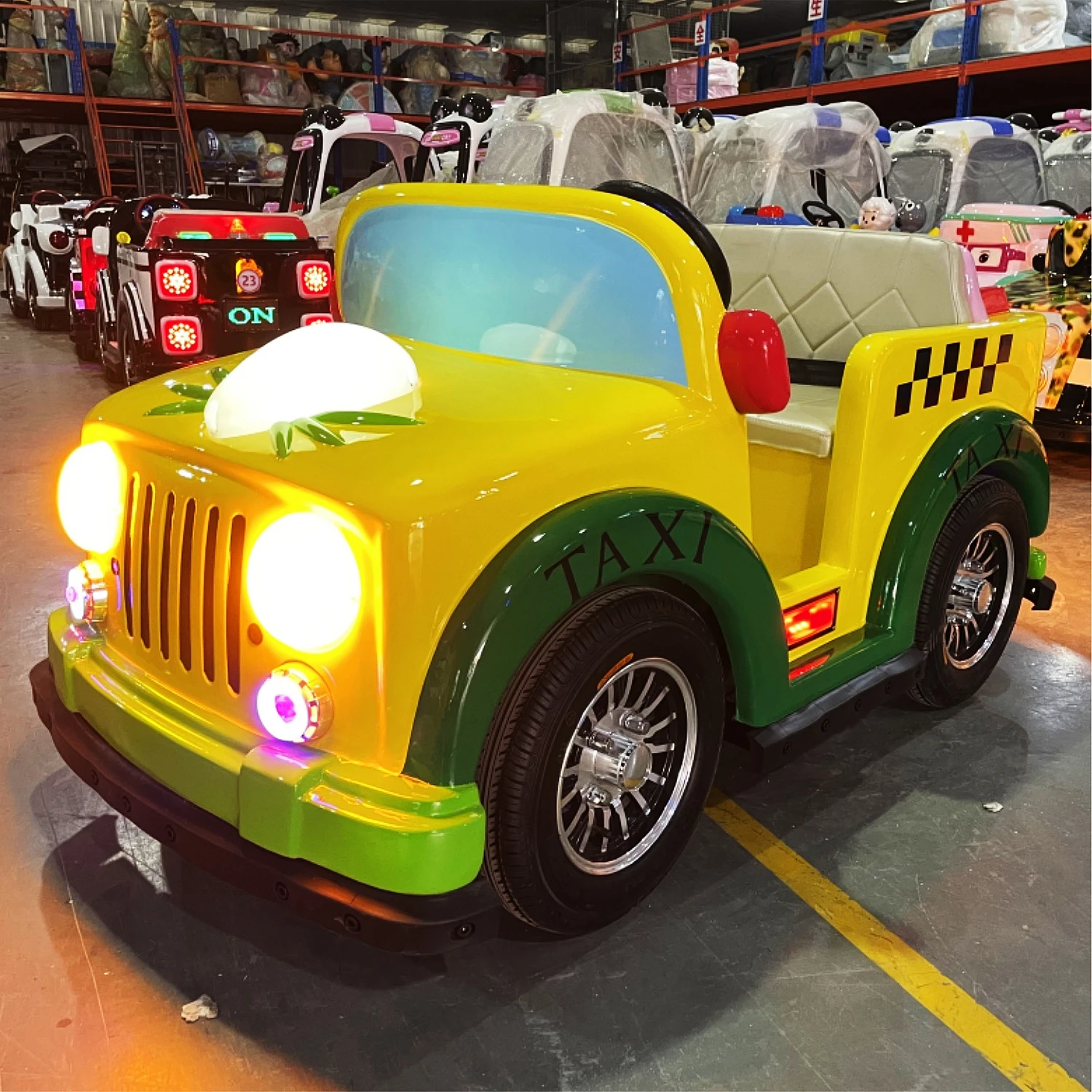Children Luna Park Attraction Ride Buy Amusement Park Electric 70AH Battery Taxi Bumper Cars For Shopping Mall