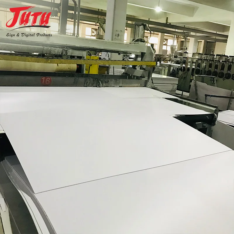 JUTU Прямая продажа Заводская цена высокое качество 4x8 ПВХ пенопласт большой цветной