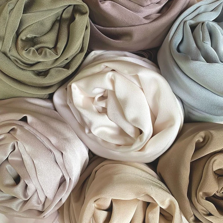 2022 New Arrival Luxury Muslim Medina Silk satin scarf High Quality Islamic Stretch Satin Silk Hijab QK203