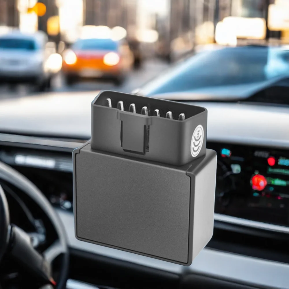 Бесплатное приложение в режиме реального времени Отслеживание автомобиля OBD 4G GPS Трекер Точное положение Управление парком мини отслеживание PCB OEM ODM