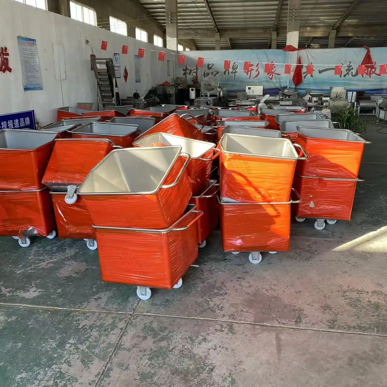 Low-cost and Durable 304 Stainless Steel 200 L Meat Bins Trolley Buggy for Slaughterhouse