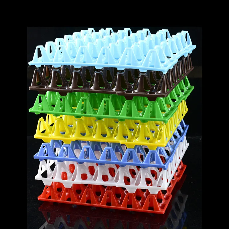 Wholesale 30 cell egg tray colorful plastic egg tray 30 holes for sale packing egg for transport