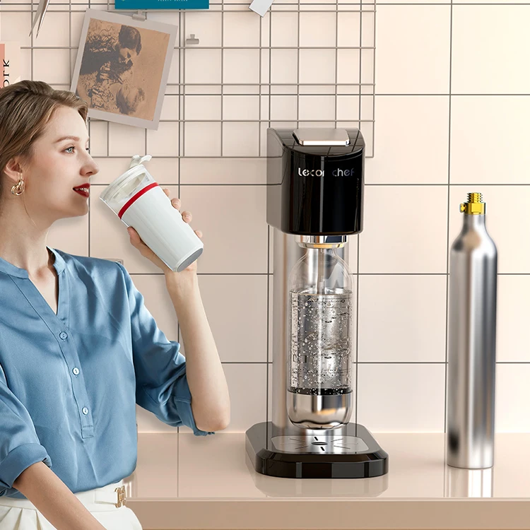 CO2 Gas Sparkling Water Maker Machine Home Soda Maker Desktop Soda Water Maker Sparkling Water Machine