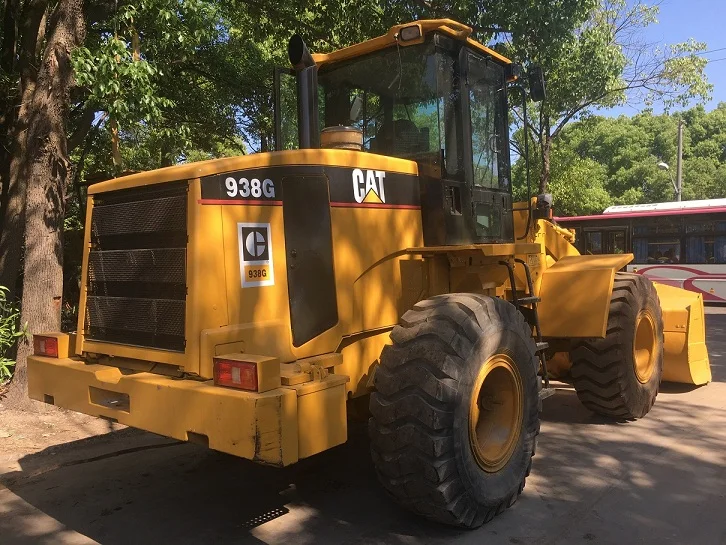  Колесный погрузчик CATERPLAR 938
