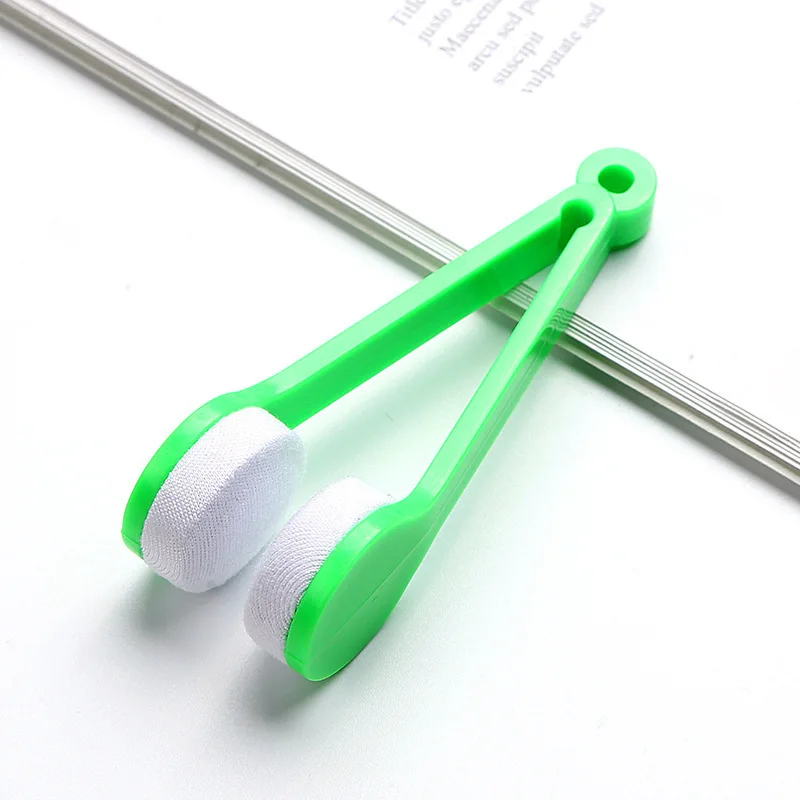 Mini Glasses Cleaning Wipe Multifunctional Portable Super Soft Glasses Wipe Cleaner Double-sided Glasses Brush Tool