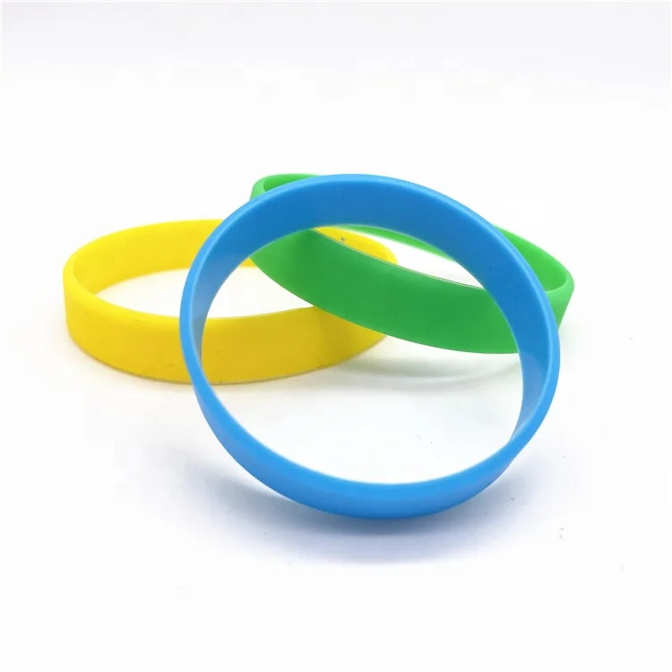 New Debossed Silicone Wristbands Personalized Scented Silicone Bracelet,Thin Rubber Silicone Wristband