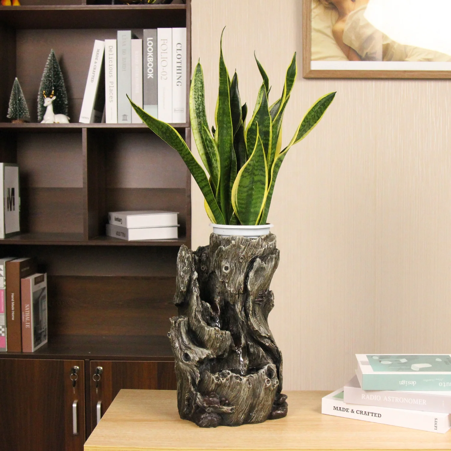 Polyresin Indoor Decor Waterfall Fountain with LED Lights Indoor Garden Zen Relaxation Resin Tabletop Fountains With Plant Pot