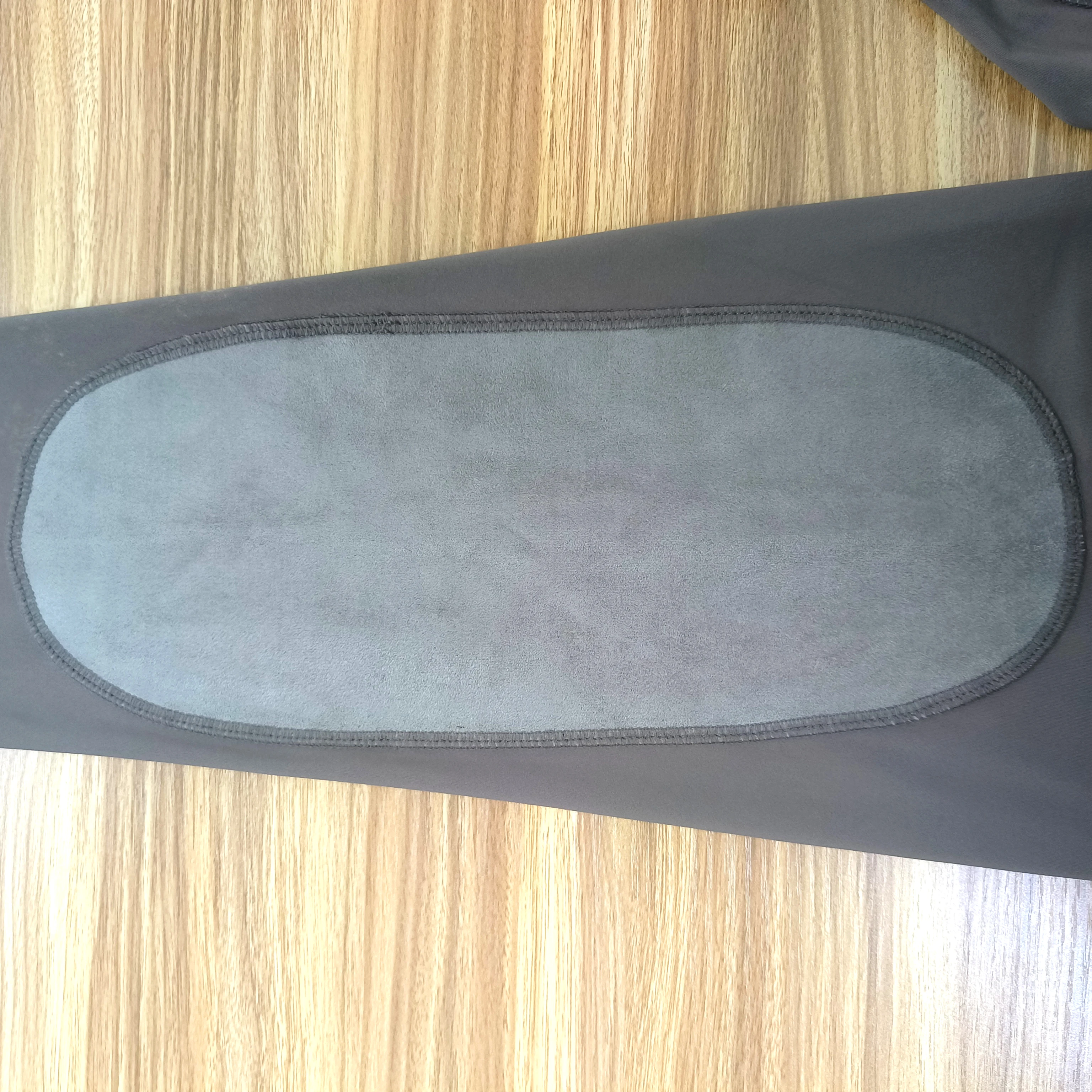 Equestrian Manufacturers Custom Slim Fit Highly Elastic Knee Patch Breeches Zipper Pocket Riding Breeches Equestrian Leggings