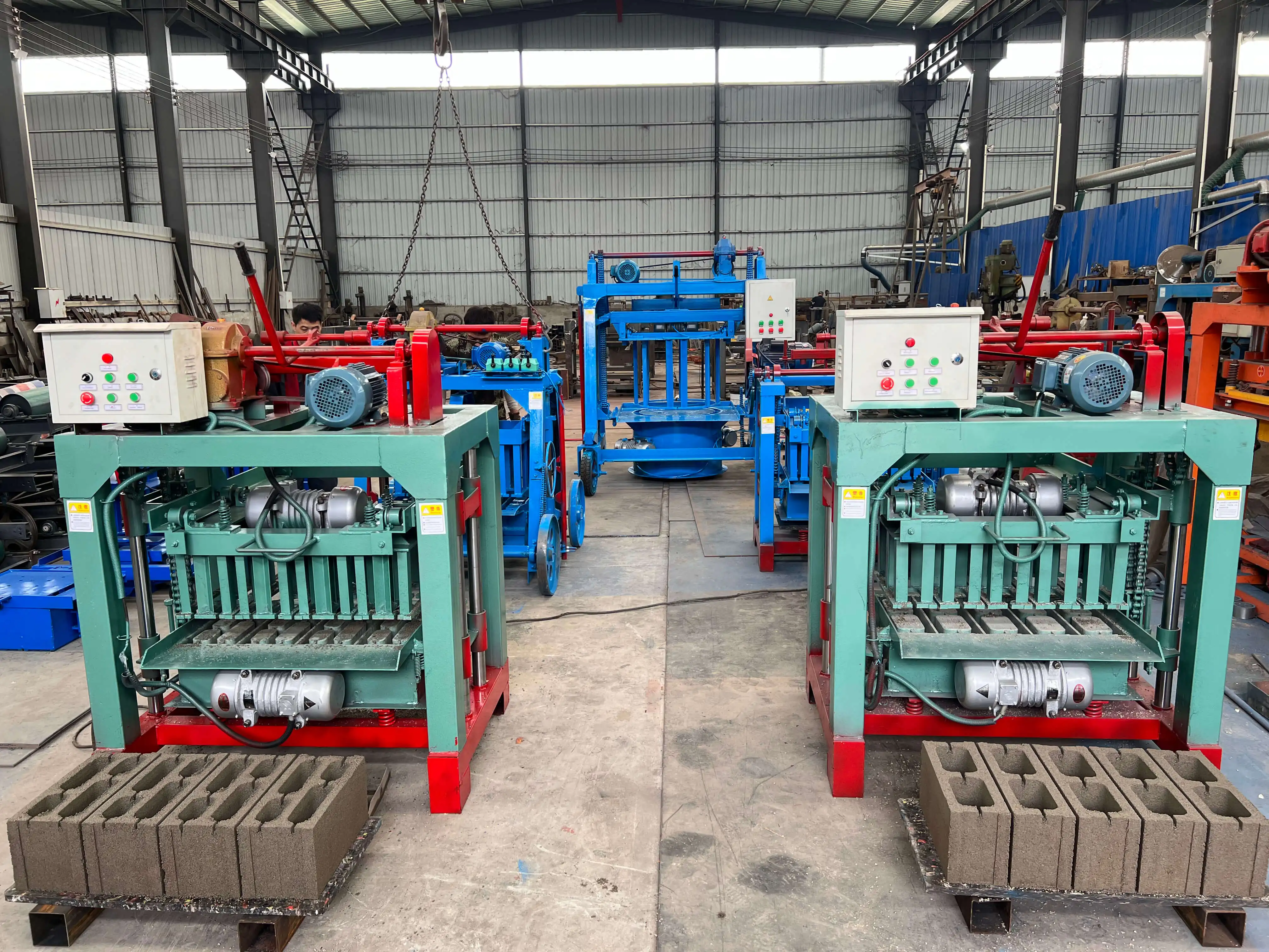 Hollow Block Machinery Vibration Concrete light Weight Brick Making Block Molding Machine