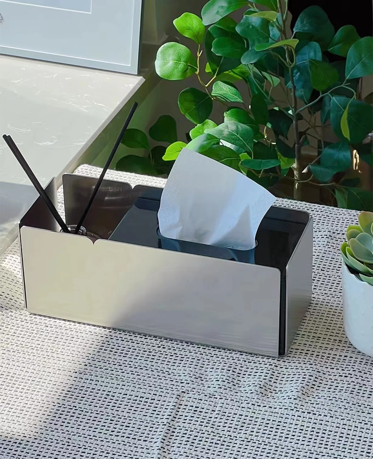 Stainless steel master tissue box