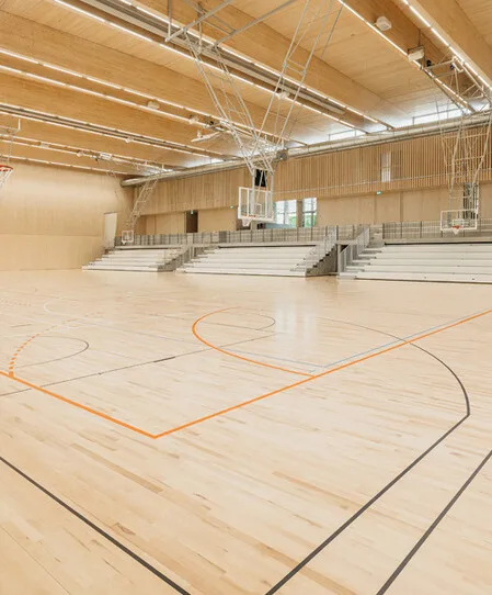 Фабричный дешевый спортивный ПВХ деревянный паркет для баскетбольной площадки, рулонные коврики для продажи