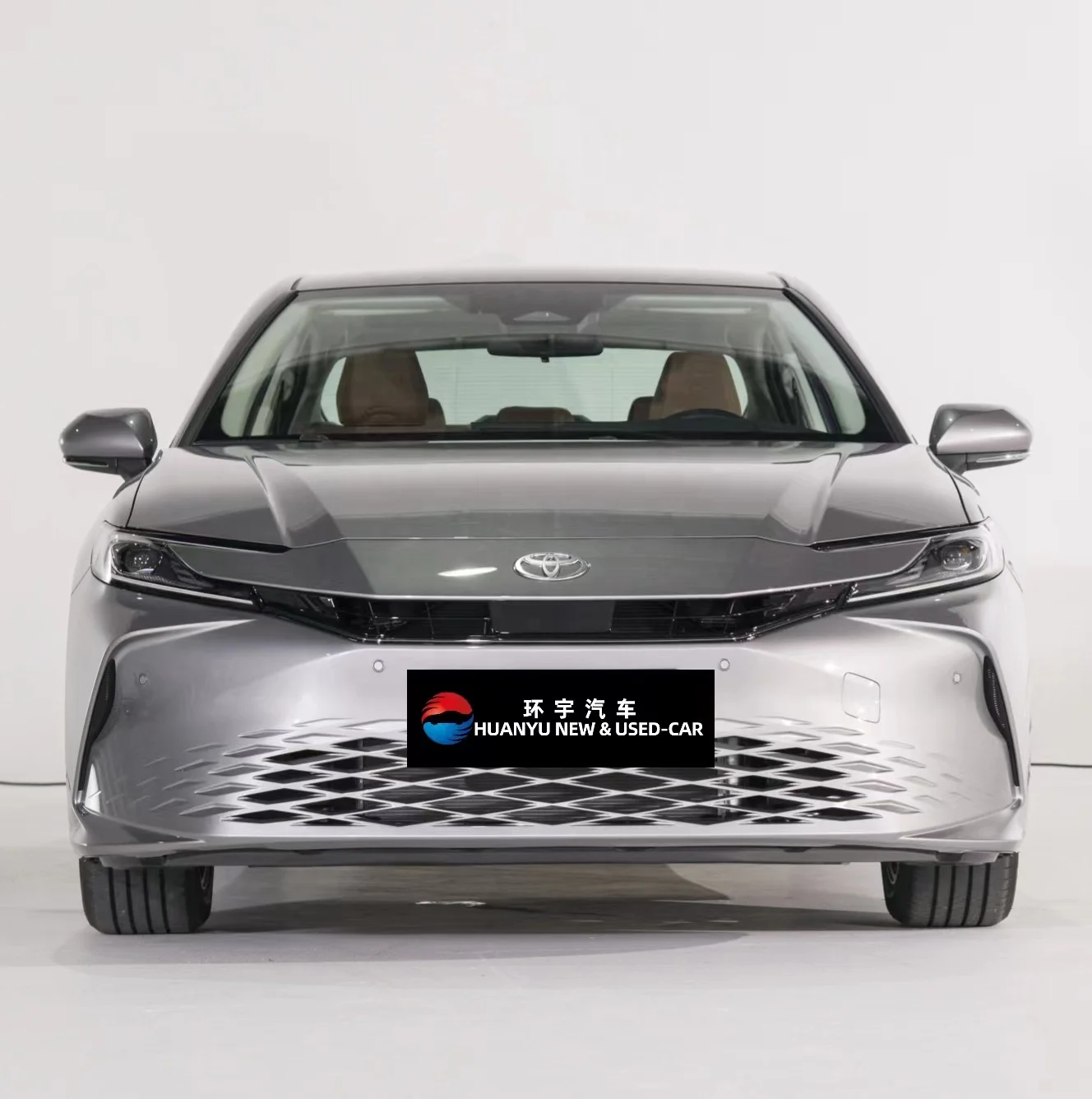 В наличии новые Toyota Camry 2 0 г роскошные автомобили класса люкс для продажи легкое освещение салона на бензиновом топливе с кожаными сиденьями