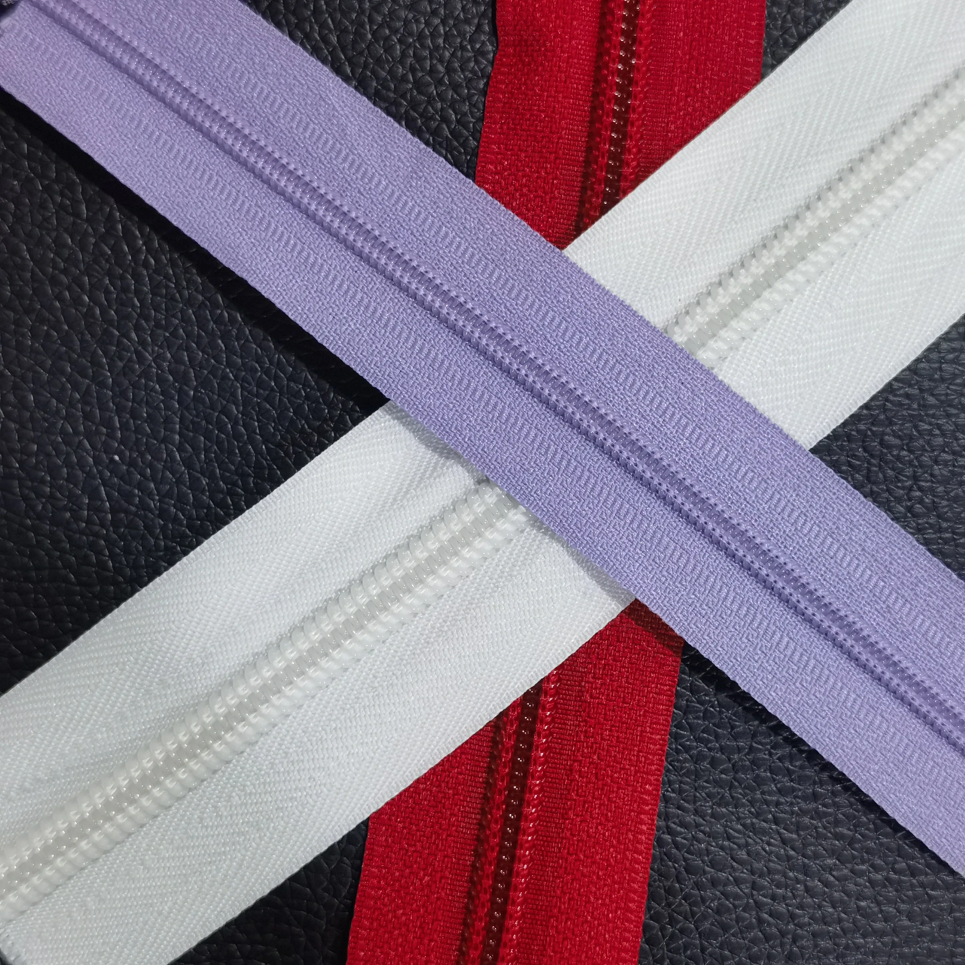 Wholesale Custom ultra high quality Nylon Zip roll Sustainable Nylon Zippers for Clothes Bags shoes