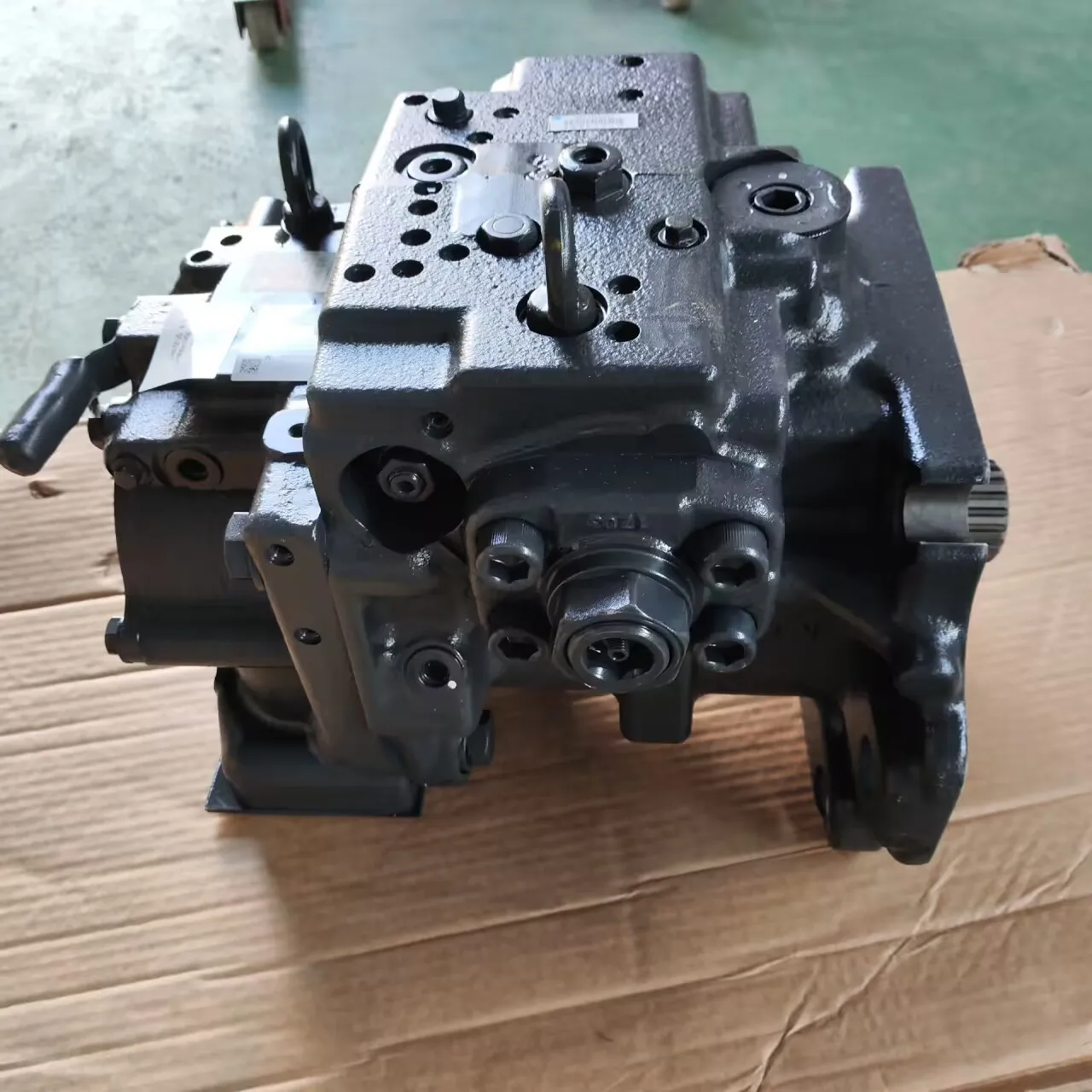 Hydraulic main piston pump Assembly 708-1H-00030 7081H00030 For wheel loader WA500-6