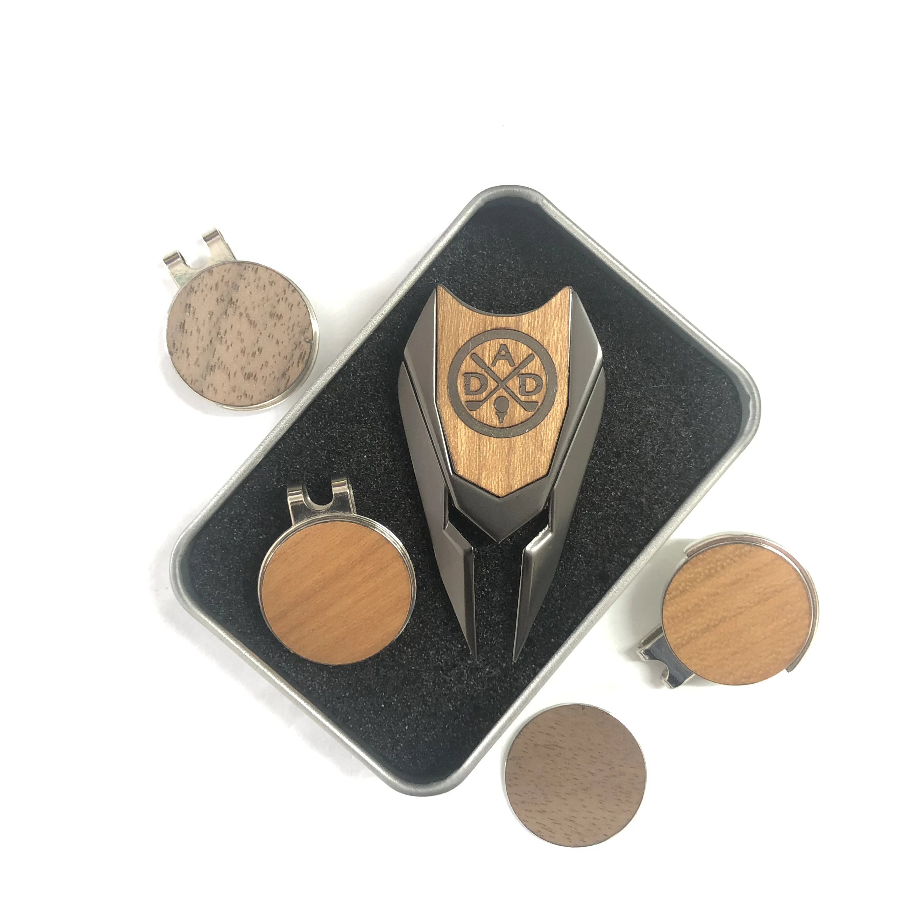 Hot selling Golf Ball Marker Hat Clip Metal Divot Tool with wood ball marker and tin box Set for golfer gift