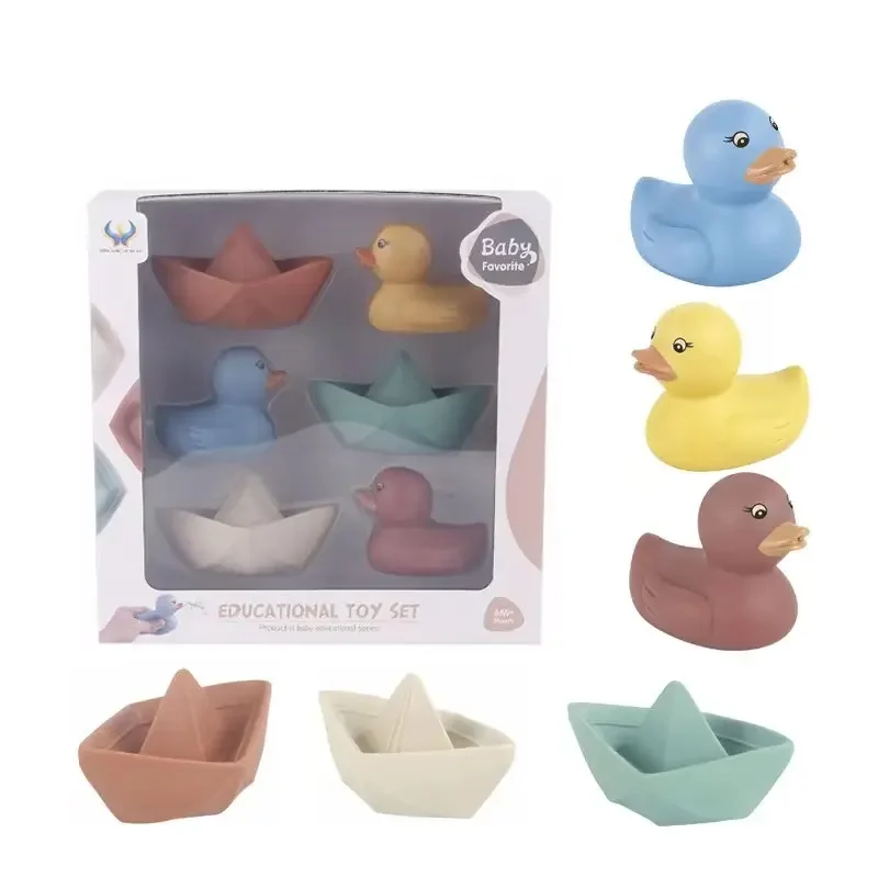 Splashing bathroom sprinkler ducklings and boats sets silicone bath floating stacking boat soft rubber bathroom toys for kids