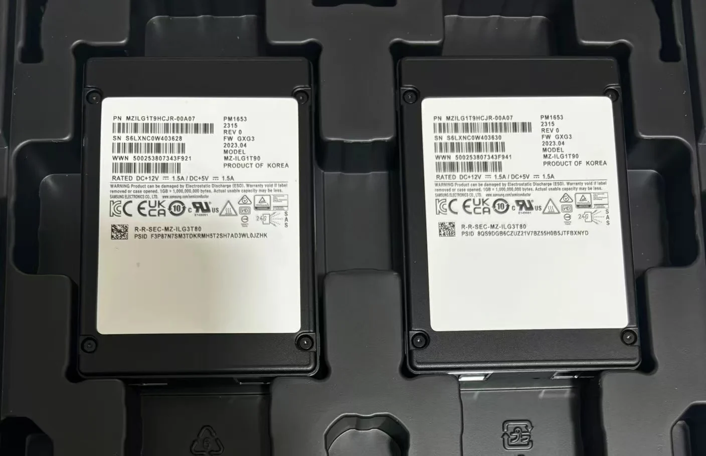 Best Price PM1653 1.92T 3.84T 7.68T SAS 24G Enterprise Solid State Drive for Samsung