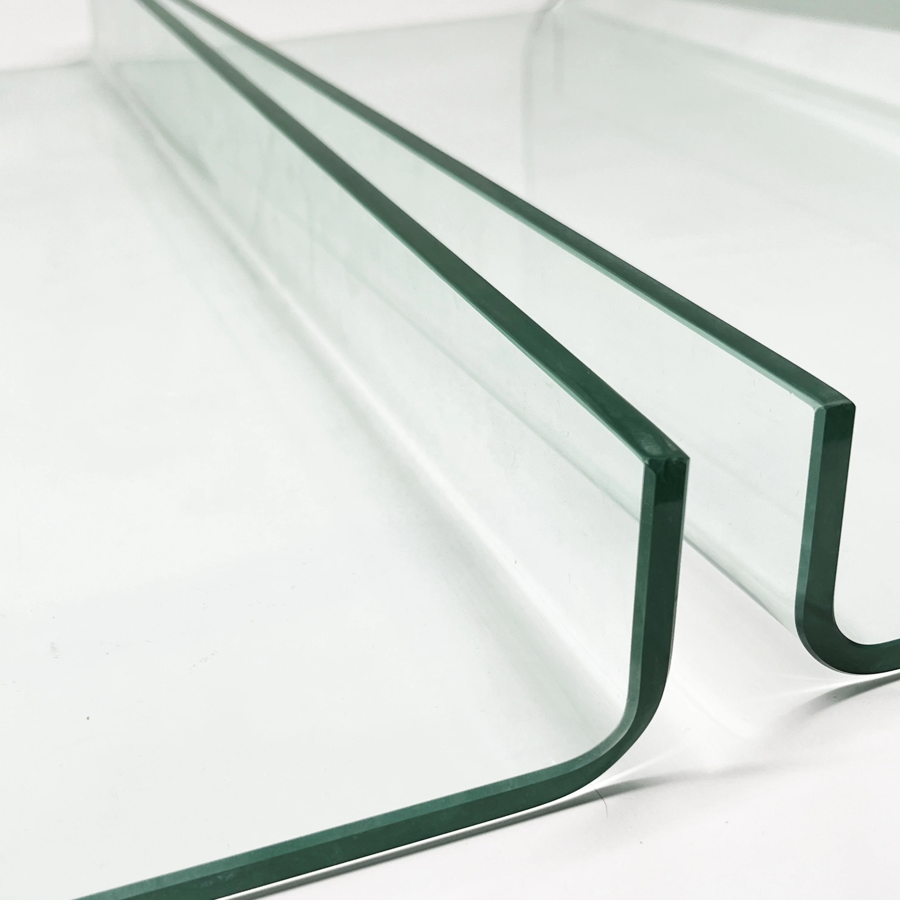 High Quality Factory Price U Shape Curved Hot  Bending Glass  Bulletproof Fireproof Customized Architectural  Tempered Glass