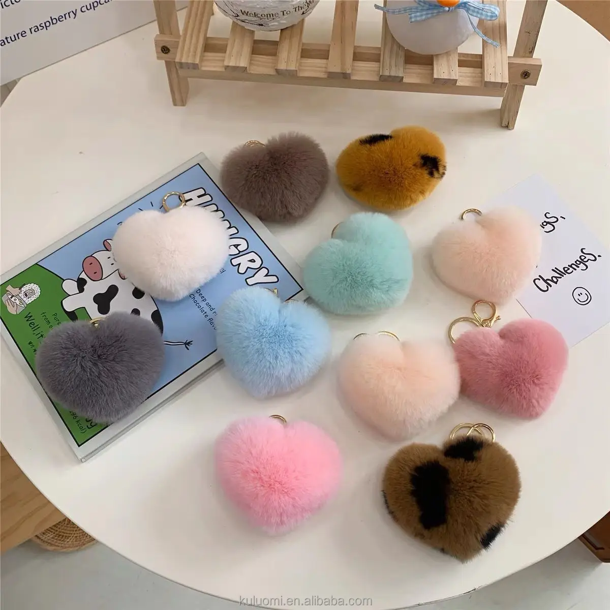 Wholesale Rabbit Plush Faux puff keychain Painted Love Pericardium bag charms Pendant Peach Heart Heart Shaped Pompom Keychain