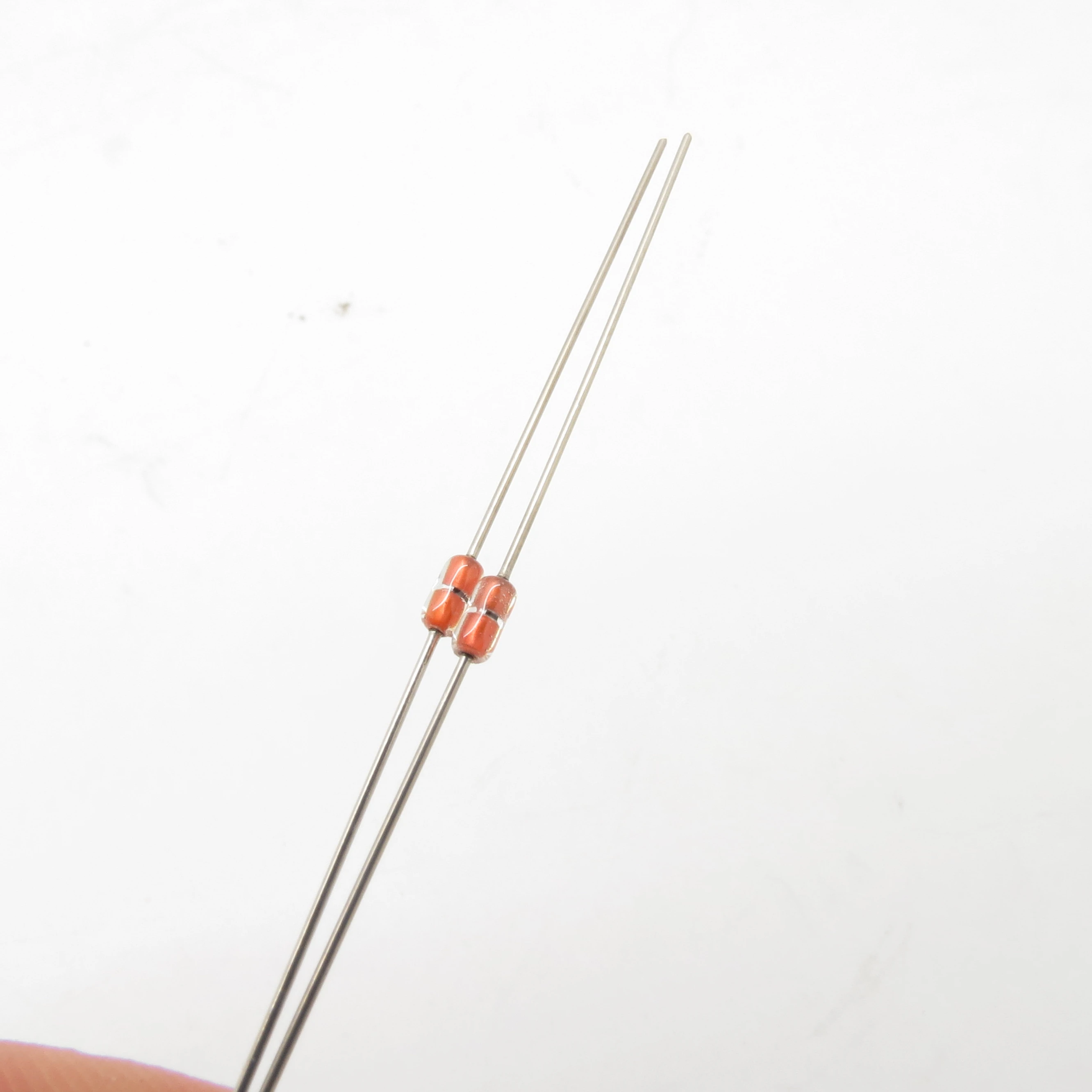 MF58 Air-condition Axial Type DO-35 Diode Package High Precision Glass Encapsulated NTC Temperature Sensor Thermistor