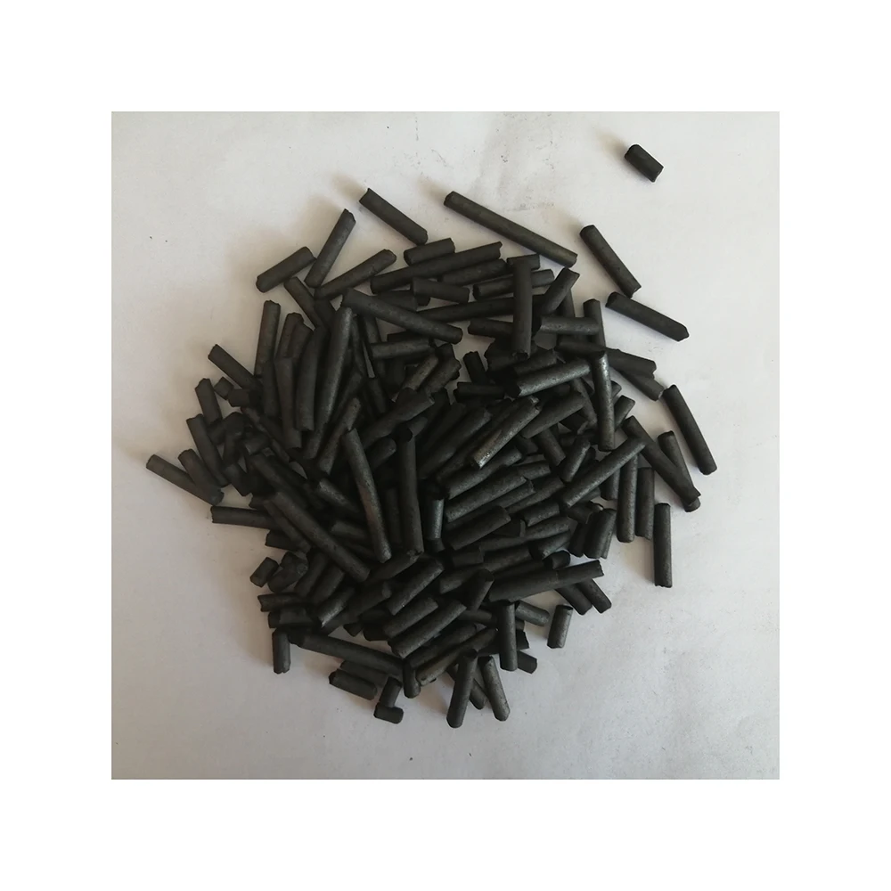  The manufacturer carefully manufactures cylindrical carbon granular