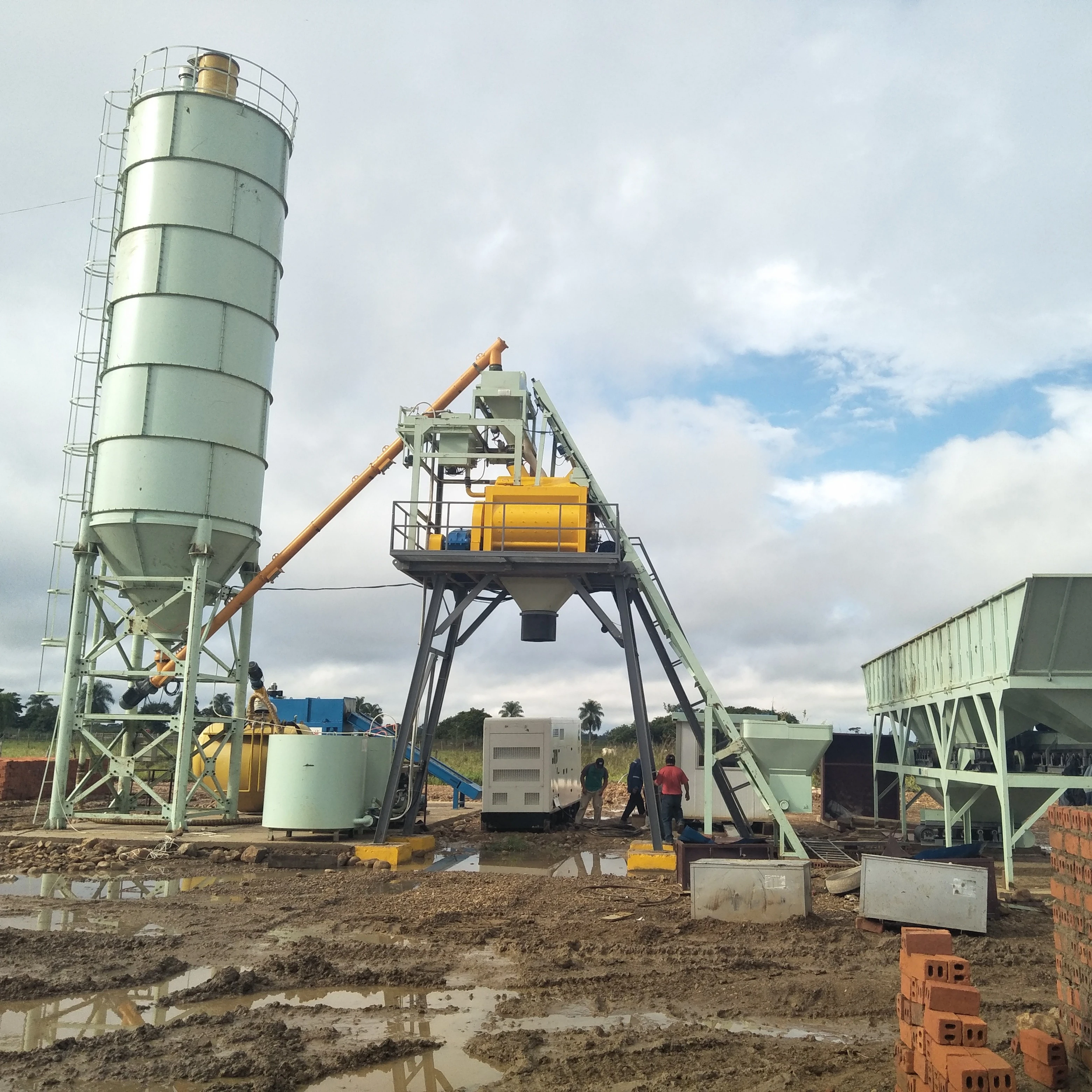 HZS50 Concrete Batching Plant with Core Bearing Components for Manufacturing Industries