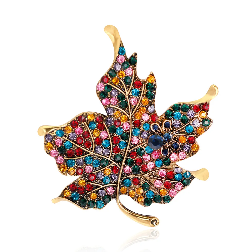 2022 European and American retro exaggerated ornaments color diamond Maple Leaf Brooch fashion plant Brooch Christmas ornaments
