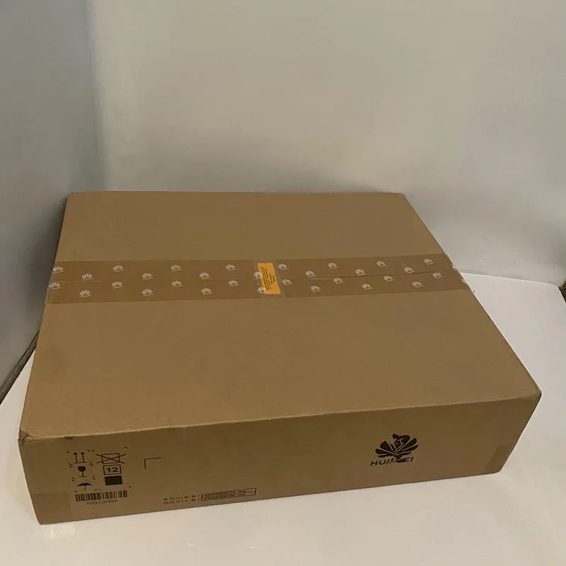 Оригинальный CE8850-32CQ-EI коммутатор HHuawei 32 порта 100GE облачный коммутатор POE