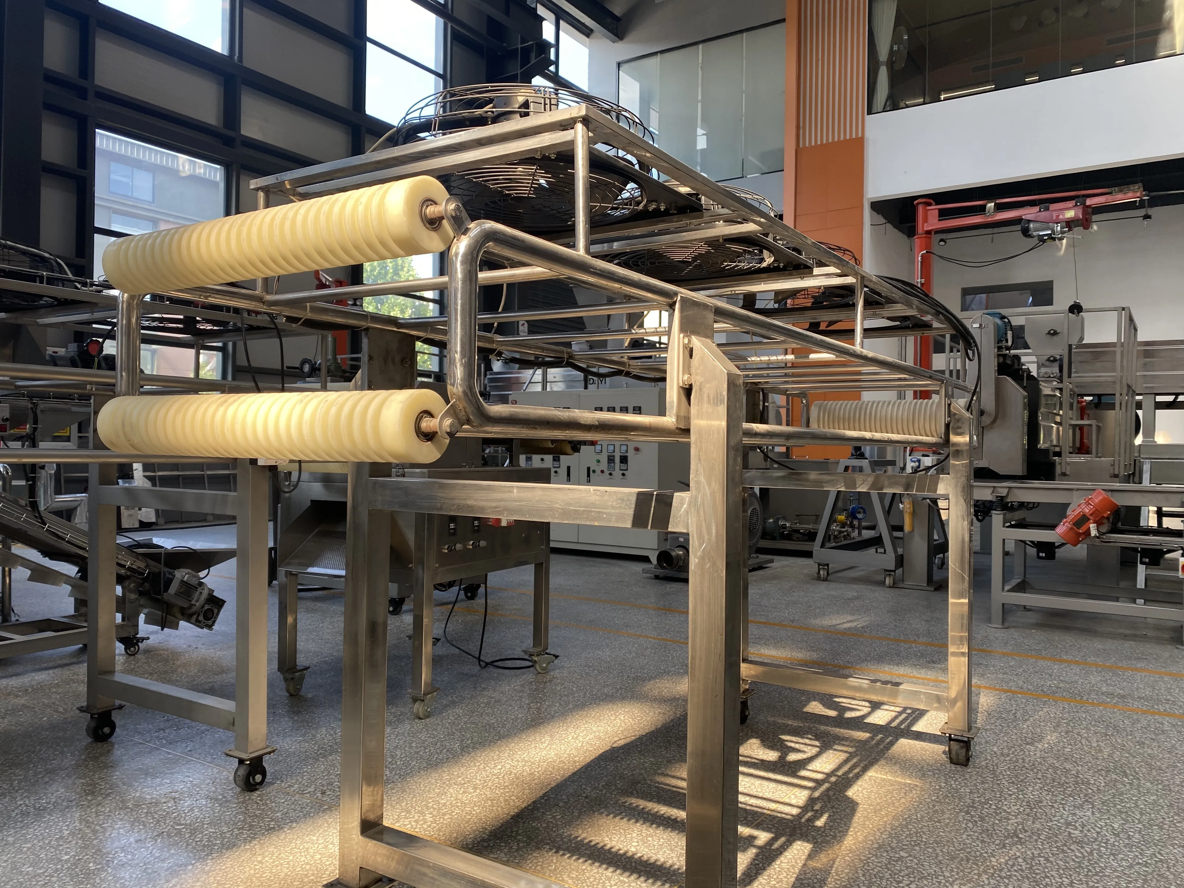 Russia extruded core cream chocolate filling snacks food machine core filling snacks chocolate making machinery