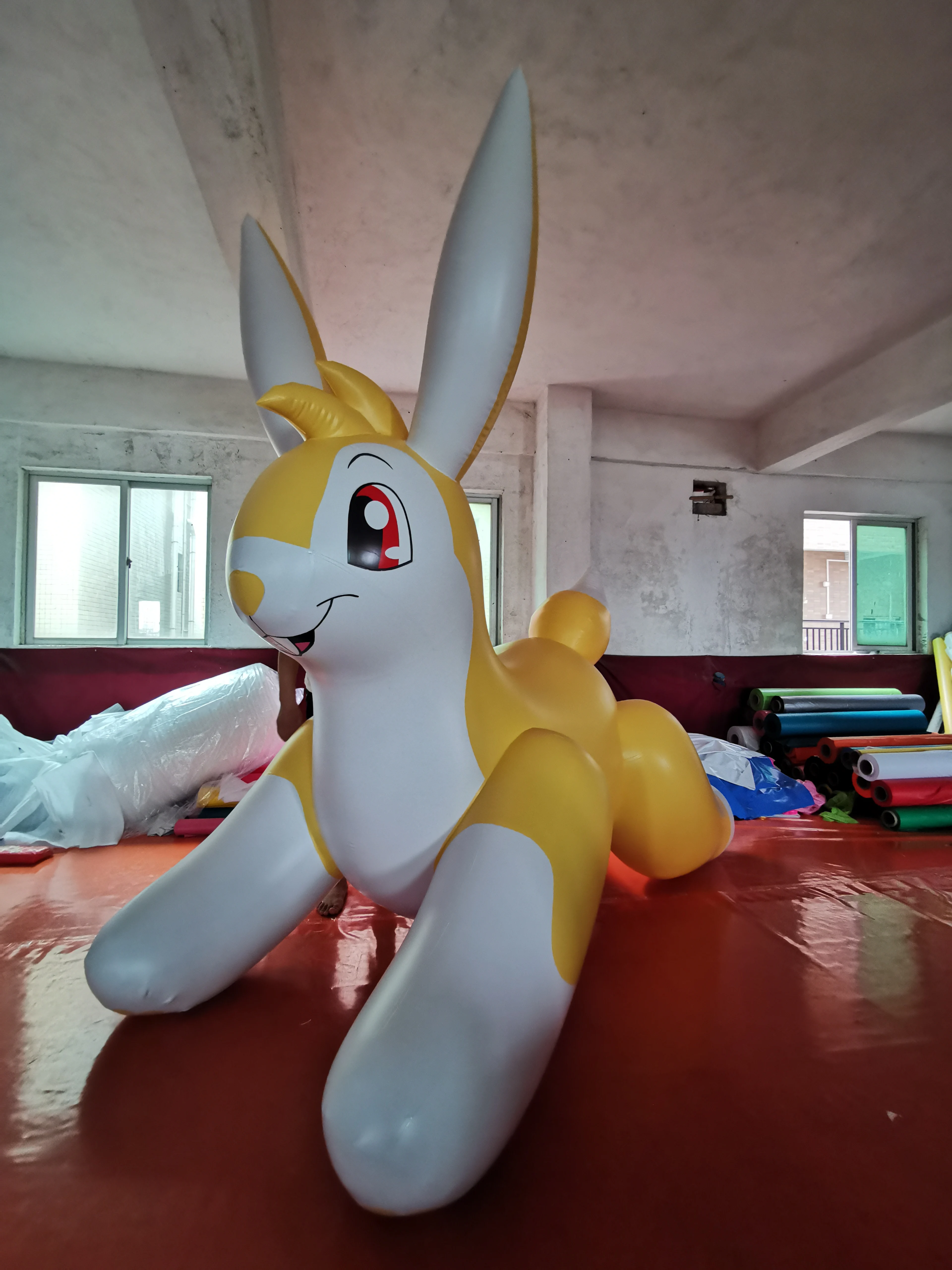 
Yellow PVC Inflatable Husky Dog Animals Pool Toy 