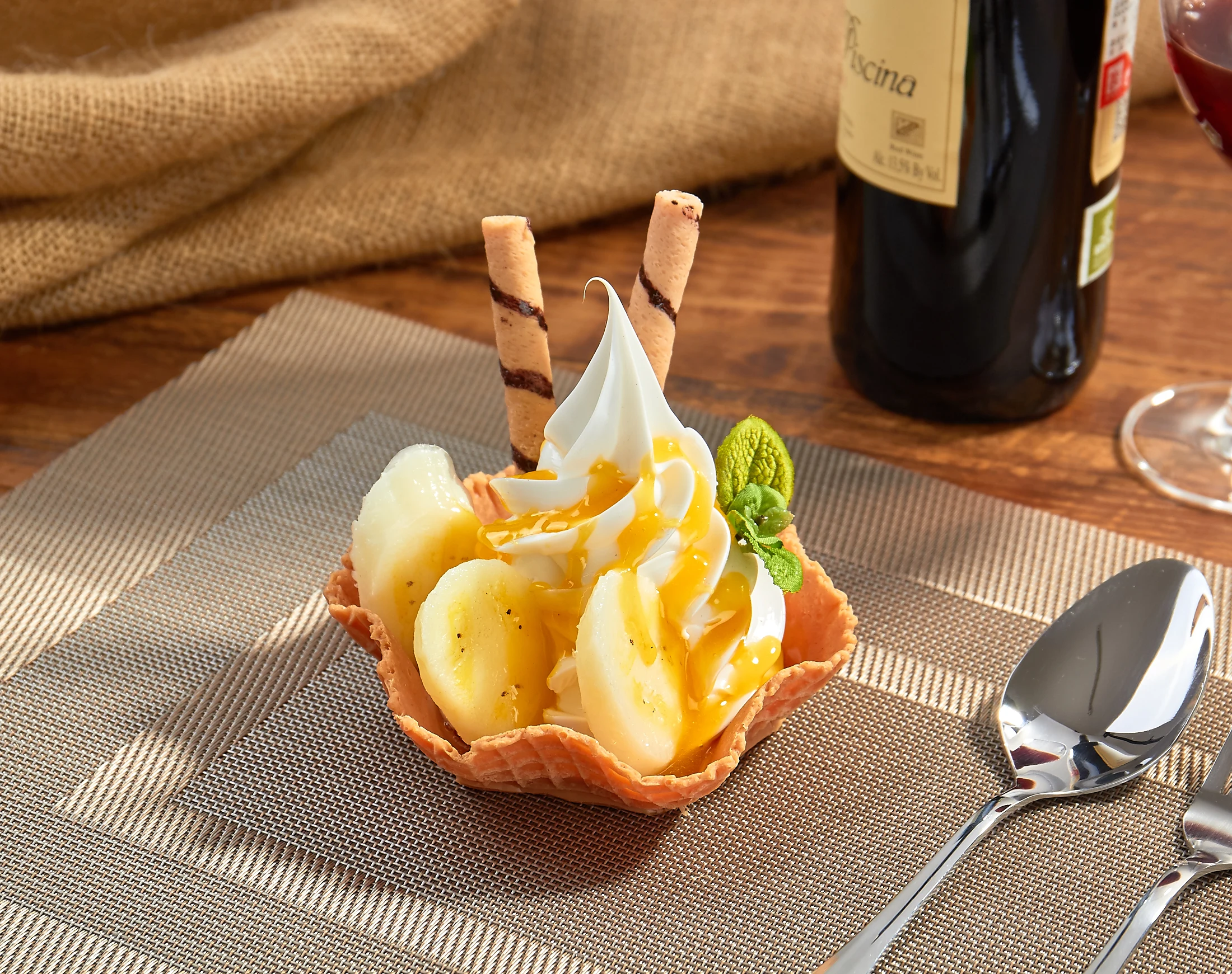 Simulation Ice Cream Model Artificial Fruit Ice Cream Waffle Cup Display Model For Decoration