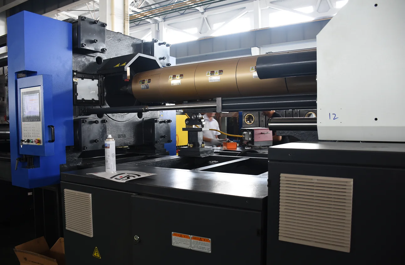  Серво полностью автоматическая Haida HD700U 700kn литьевая машина для производства