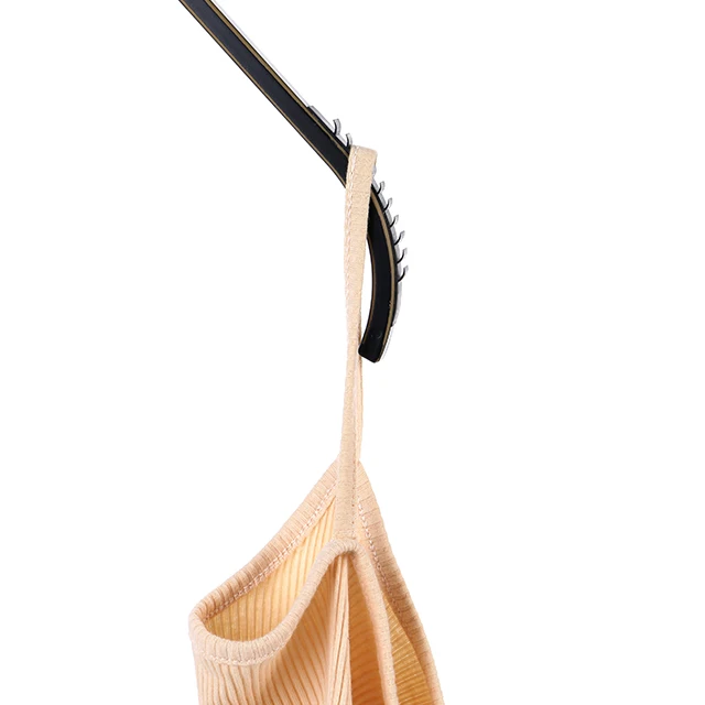 High-End Non-Slip ZARA Style Plastic Coat Rack Hangers Black Gold Trim Custom Logo Space-Saving Wardrobe Bathroom Clothes Rack