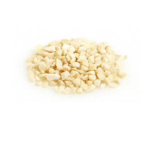 Отбеленный миндаль в кубиках