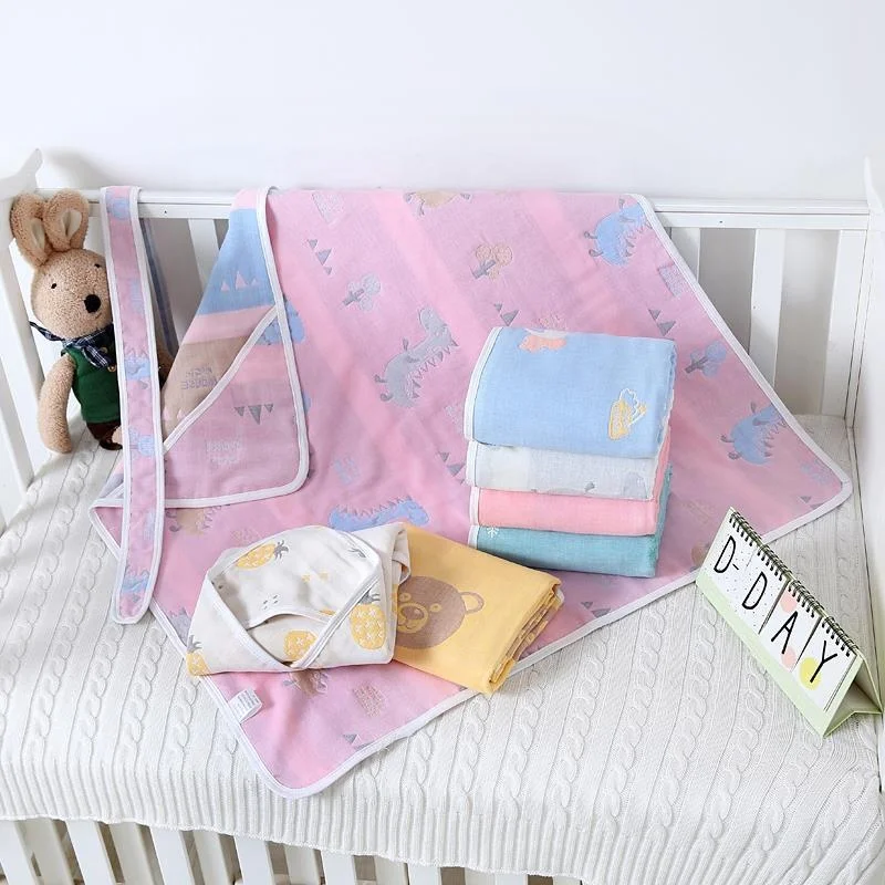 Hot Sale Fashion Organic Cotton Jacquard Carton Pattern Kids Muslin Hooded Gift Towel For Children