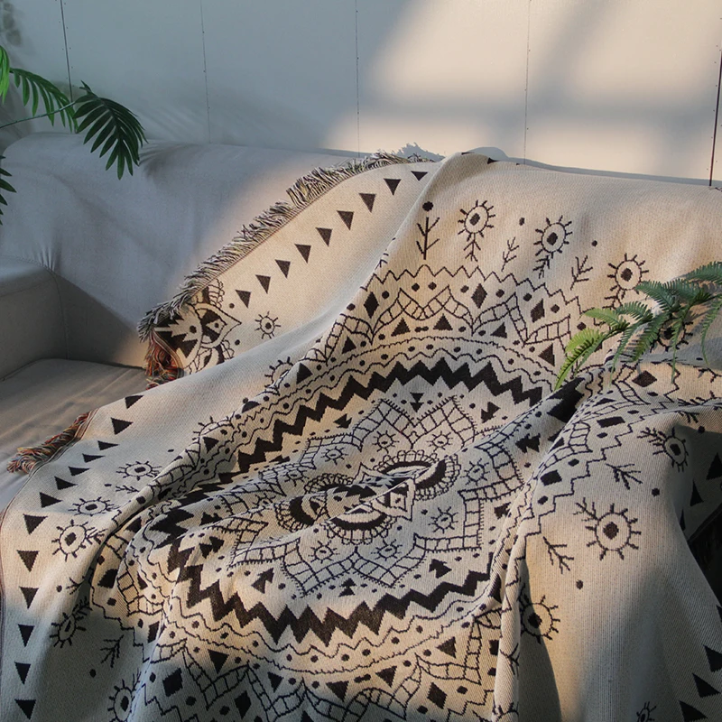 New design custom woven tapestry blanket anime tapestry blanket custom