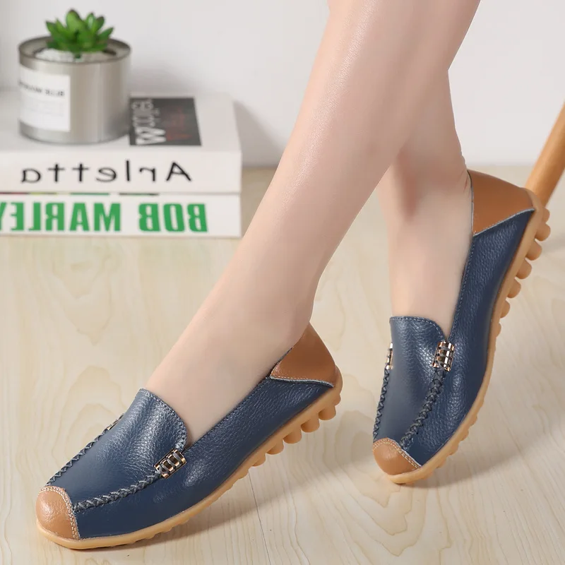 
Wholesale new large size single shoes leather lace flat casual comfortable mother nurse shoes 