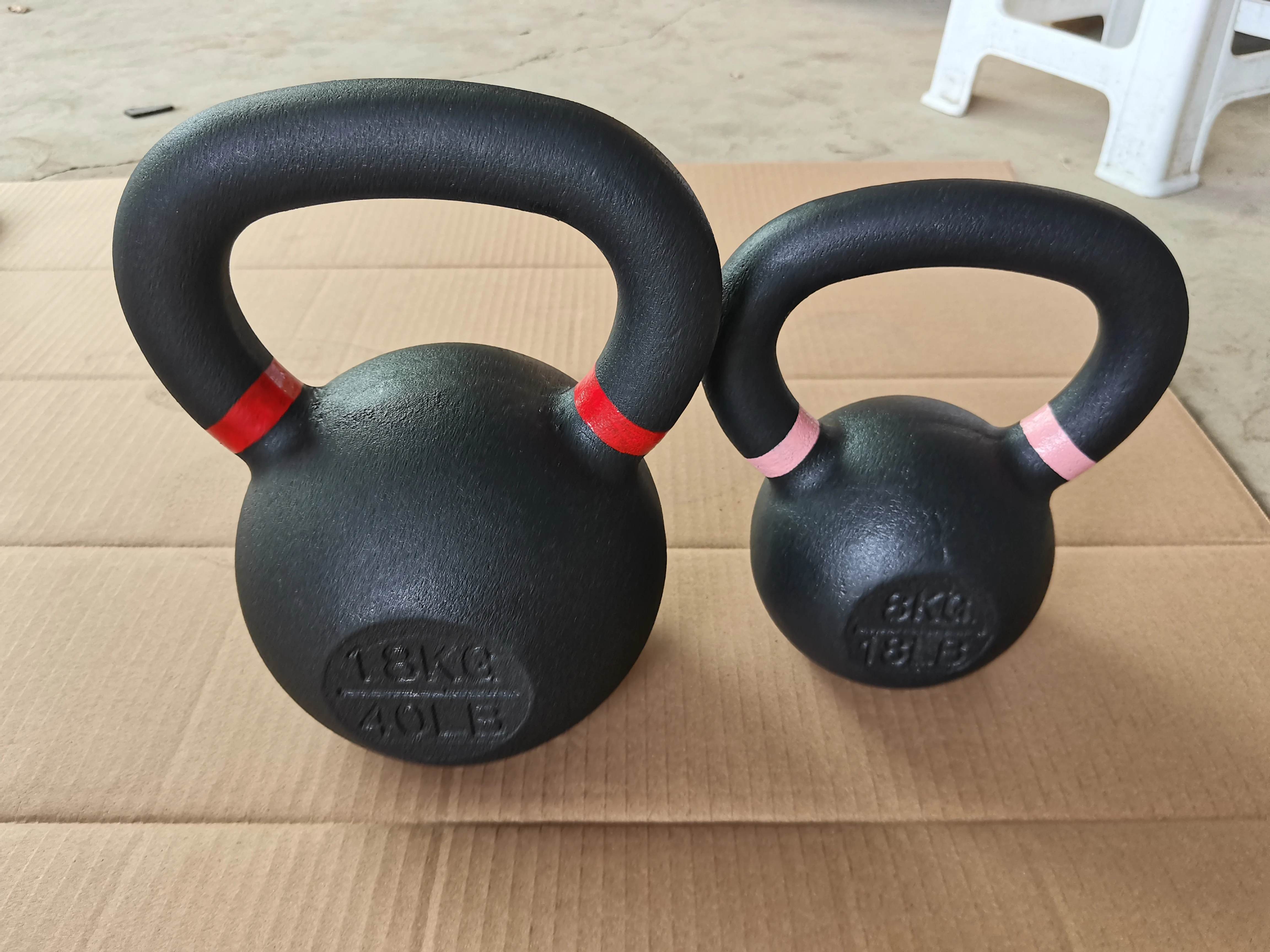 Free Weights Training Exercise Gym Kettlebell 4kg 6kg 8kg 10kg 12kg 14kg 16kg 18kg 20kg 24kg 28kg 32kg