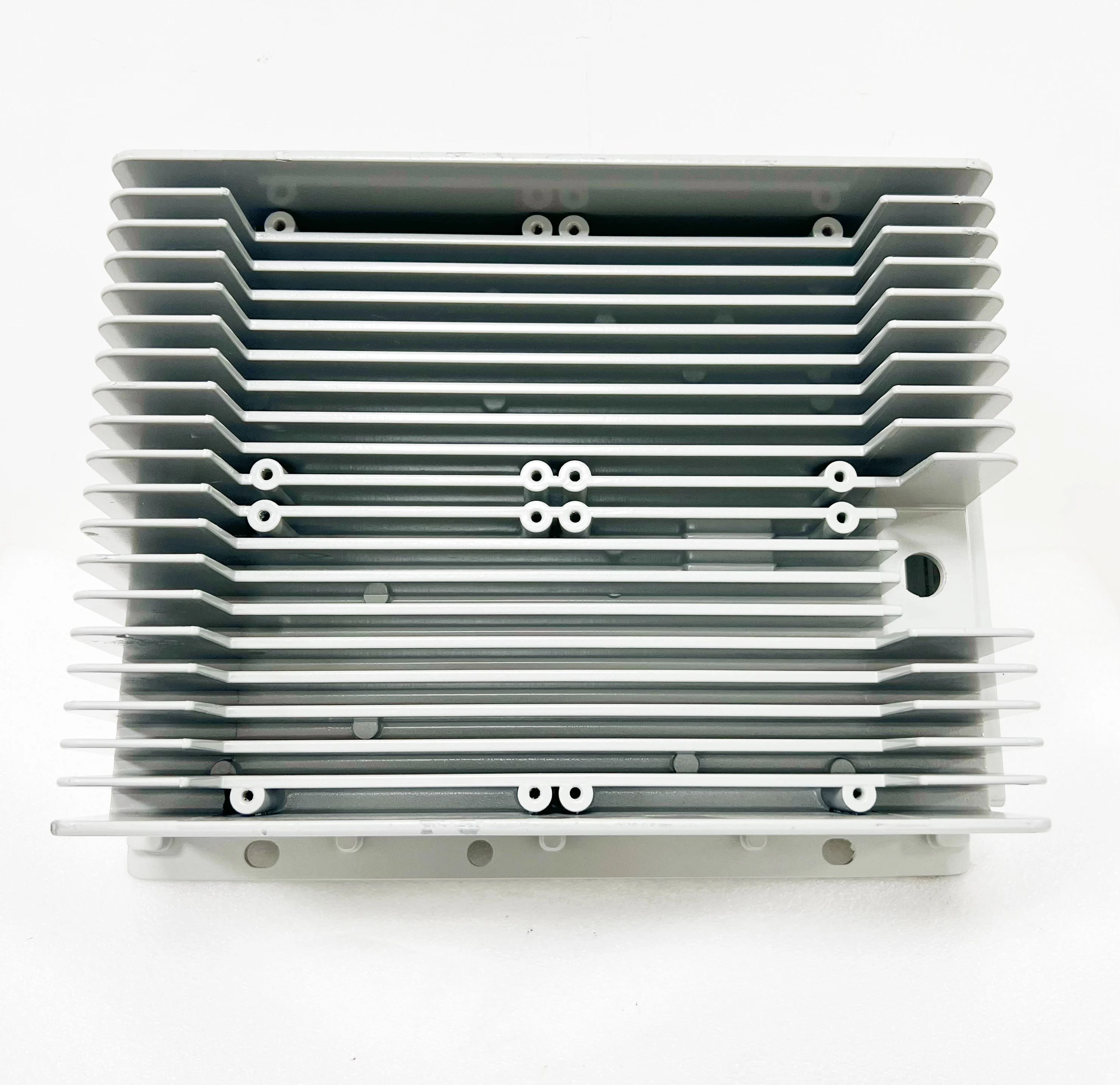 300v-750v до 48v 1.5kw изолированный конвертер