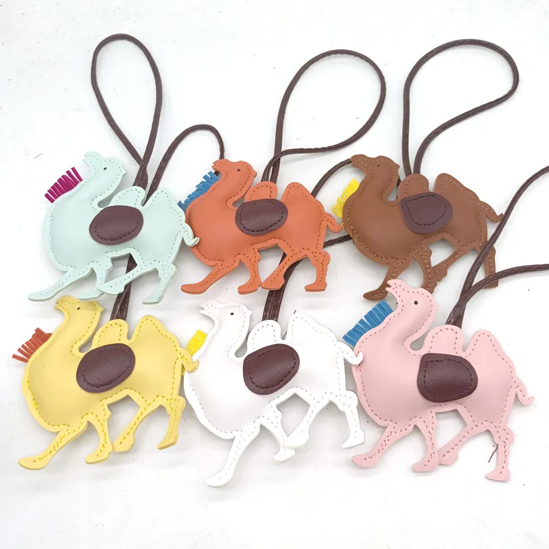 PU Leather Camel Charm Pendant Keychain For Women Men Cartoon Desert Camels Keyring Cute Animal Ornament Accessories Decoration