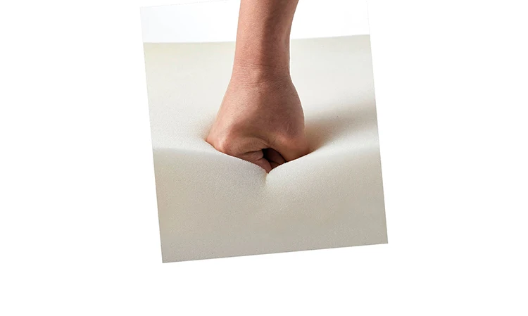 18_outdoor_table_chair