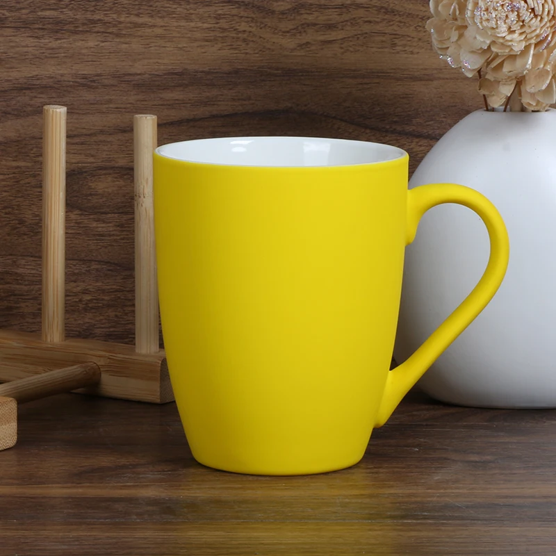 2022 hot sale high quality matte sublimation mugs customized color simple ceramic mugs