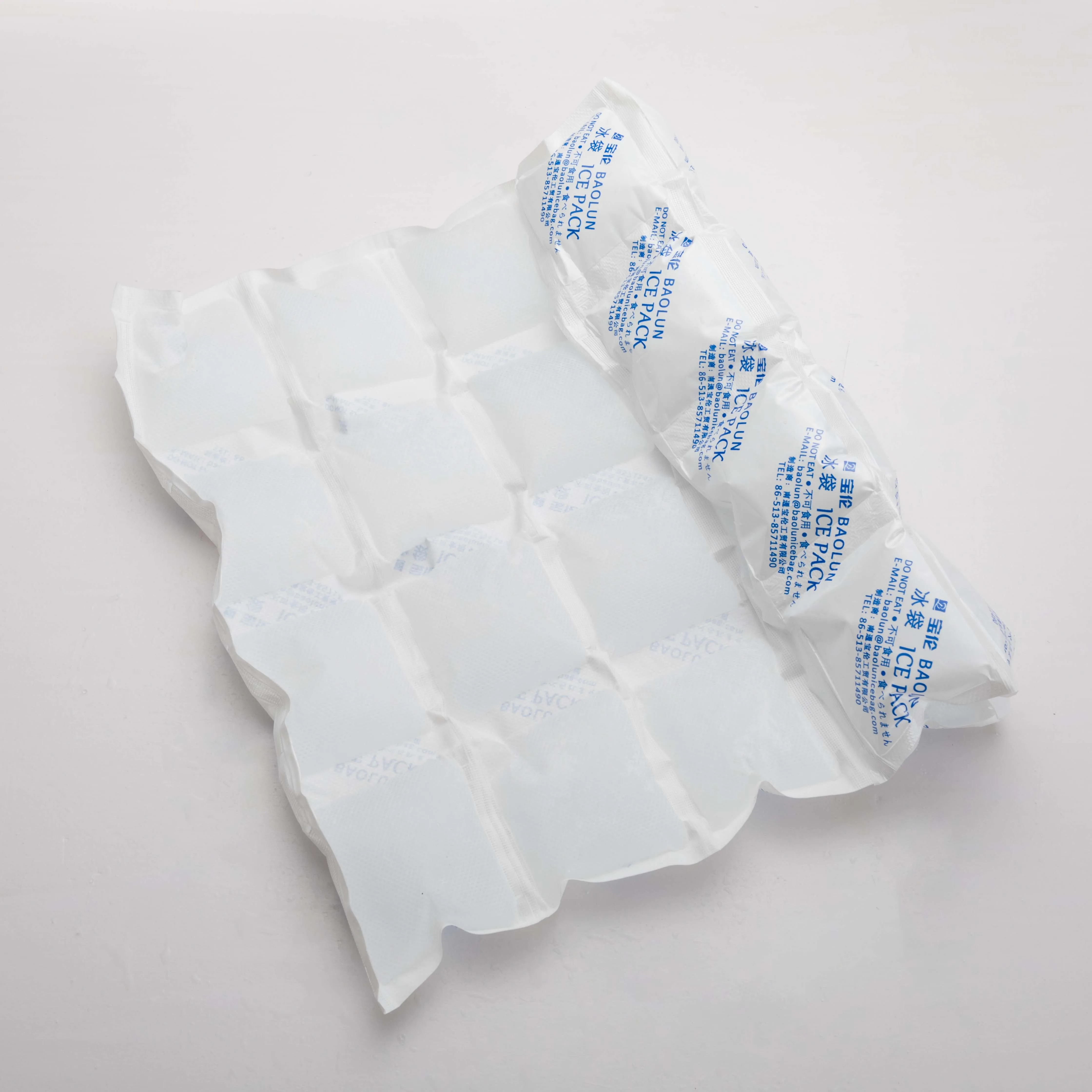 BAOLUN water absorbent ice pack freezer food fresh ice pack 24 cells ice cube bags hot selling 390*290mm 26.6g