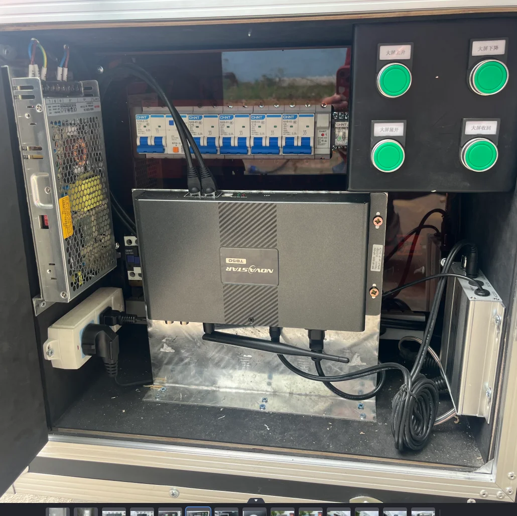 2024W JCT Portable Flight case with led screen mobile display unit designed for outdoor and indoor events