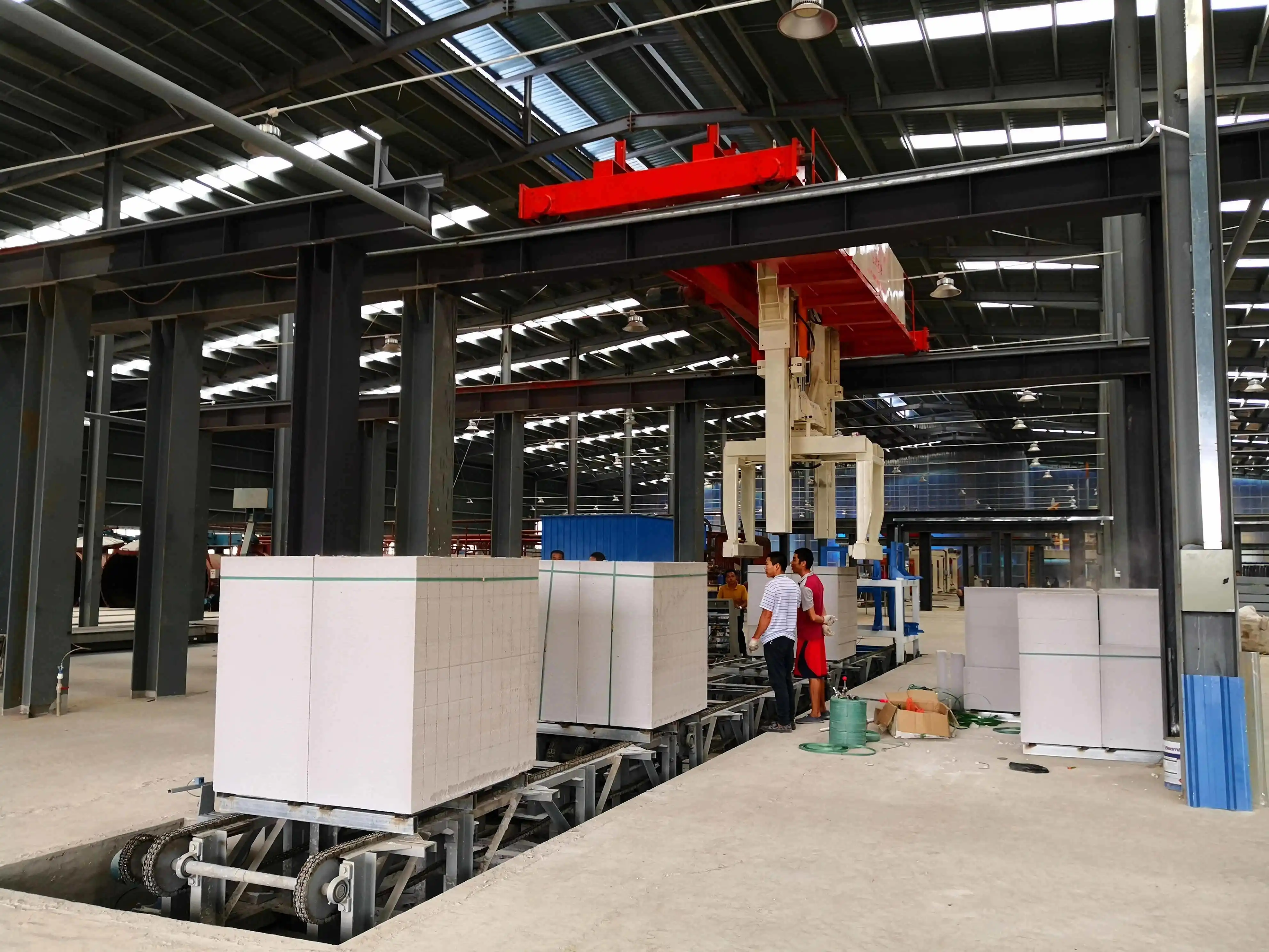 Autoclaved Aerated Concrete AAC block making machine production line lintel Floor and roof panels AAC Cladding panels machine