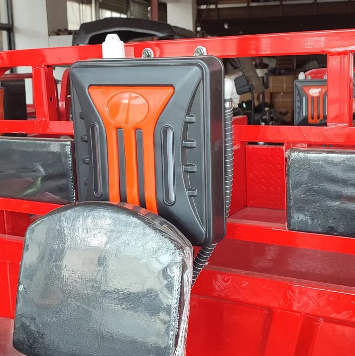 New four-wheel farmer ATV SUV four-wheel 300cc 4x4 four-wheel ATV with Trailer