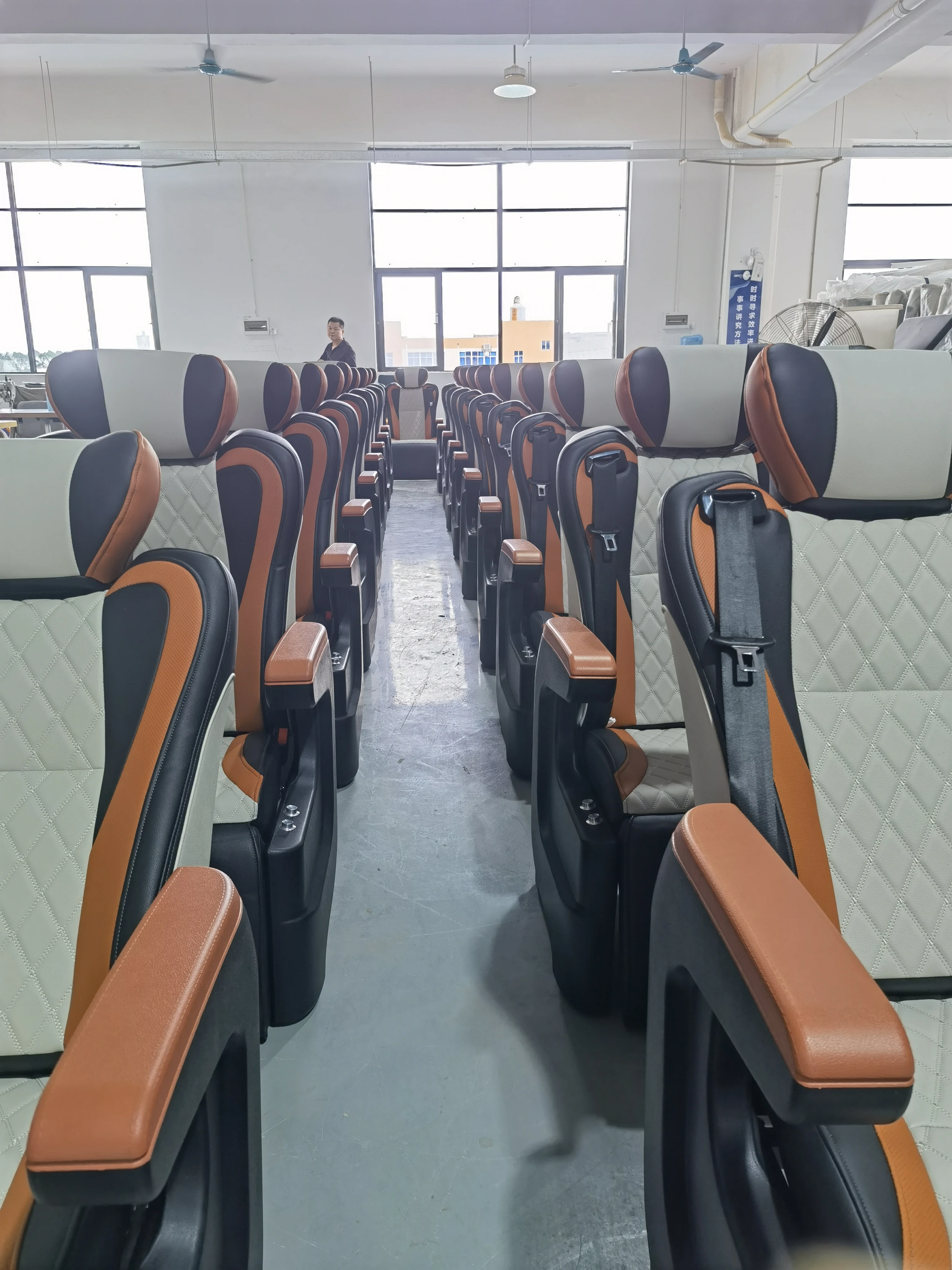 Высококачественное автомобильное кресло со спинкой для vip-фургона