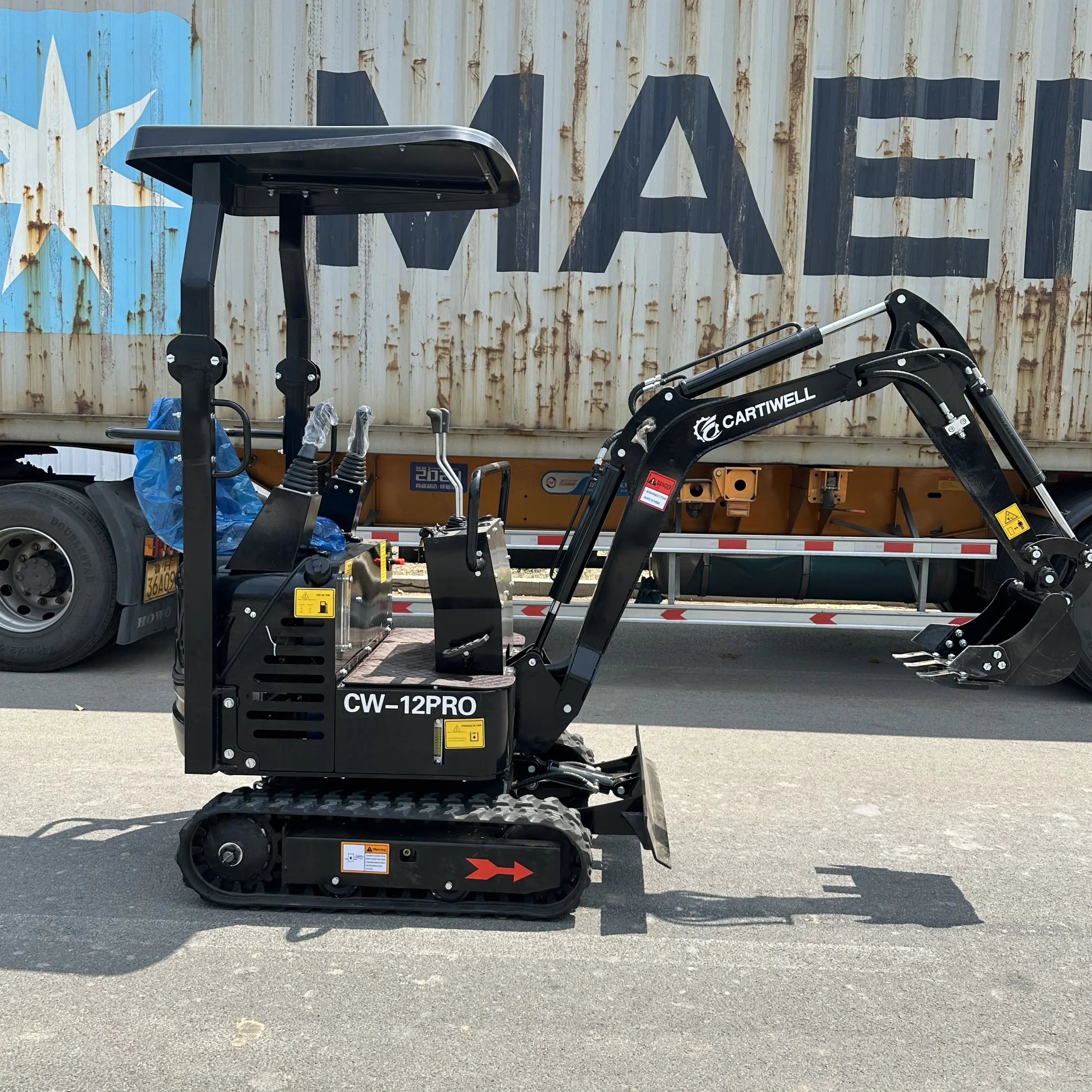 FREE SHIPPING EPA mini excavator minibagger Mini pelle Farm Used 1 ton mini digger excavators Kubota Crawler Prices